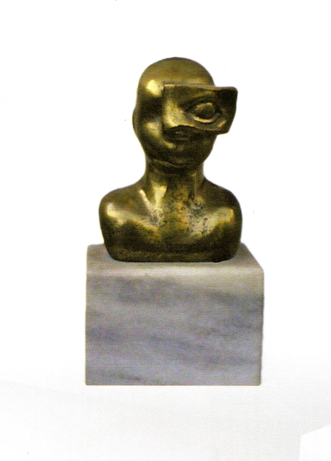 Subiektywny: piccolo busto di bronzo su base di marmo bianco; sugli occhi è calata una lastra rettangolare con un grande occhio in rilievo