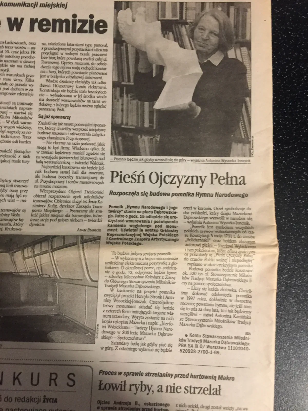Newspaper cutting: «Pieśń Ojczyzny Pełna», Polish daily, 1996.